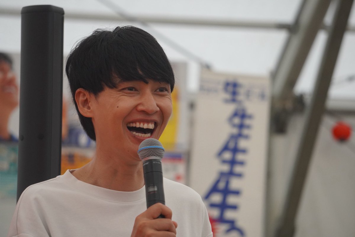 akingo48's tweet image. 2025.10.12(日)
大阪グルメEXPO2025 MATSURI LIVE
祇園櫻井さんpart5

子供に優しい櫻井さん🍛

#祇園
#櫻井健一朗
#ぎお活
#大阪グルメEXPO