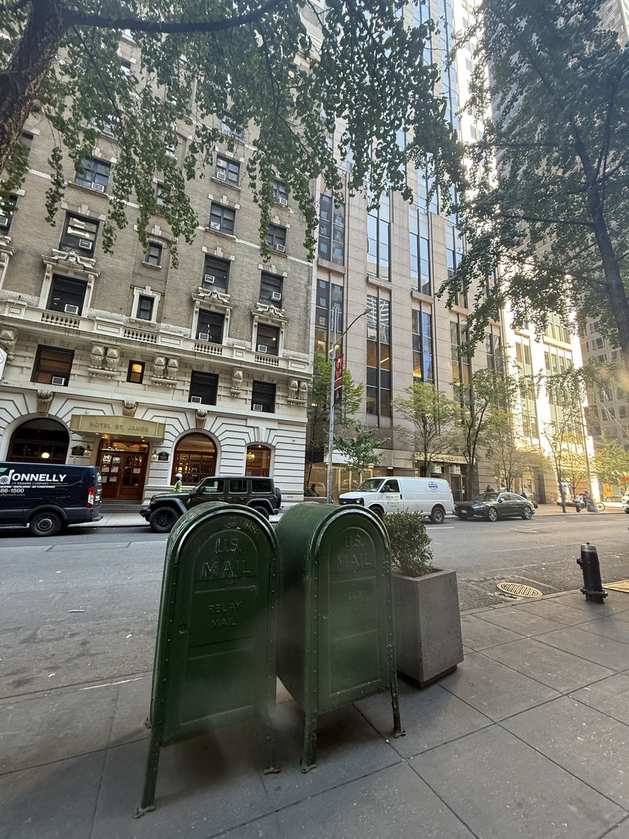 wapple15's tweet image. #PostboxSaturday NY