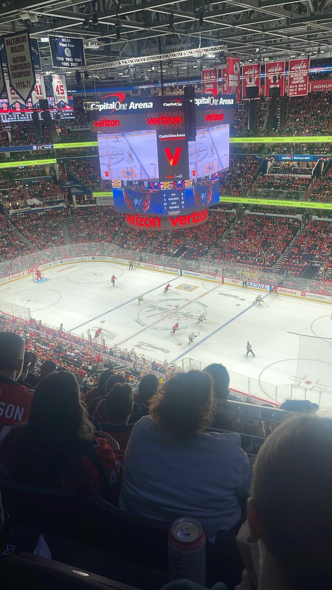 FeaRBeastly's tweet image. Red just does wonders. Good luck this season #CapsNation