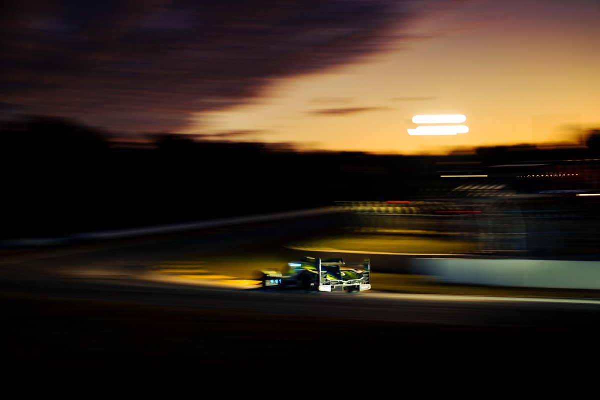 P1 with under an hour remaining!

#IMSA #PetitLeMans