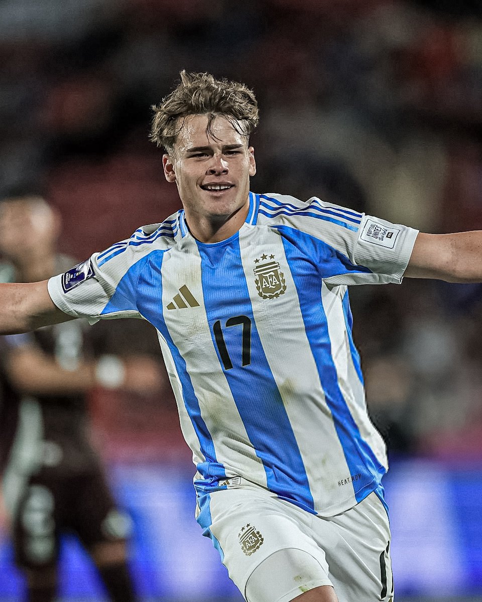 Mateo Silvetti CONVIRTIÓ UN GOL y fue el jugador con MÁS DUELOS AÉREOS GANADOS [4/6] ante México.