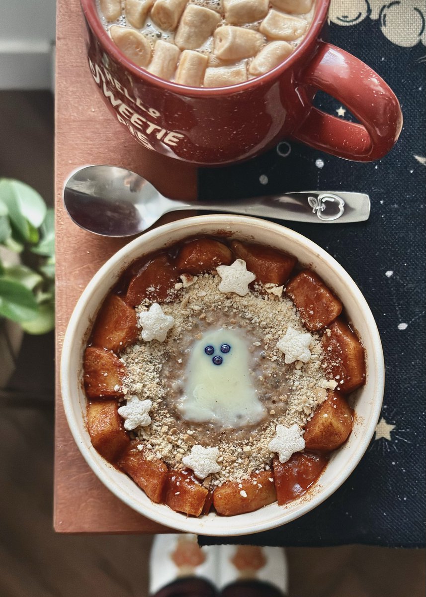 spooky oats 👻🍎⭐️🍪