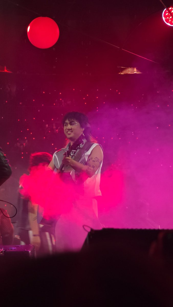 Lock screen na ba ng lahat si <a href="/cjjfernandezz/">C J</a> HAHAHA

#StardustConcert <a href="/cupofjoemusic/">Cup of Joe</a>