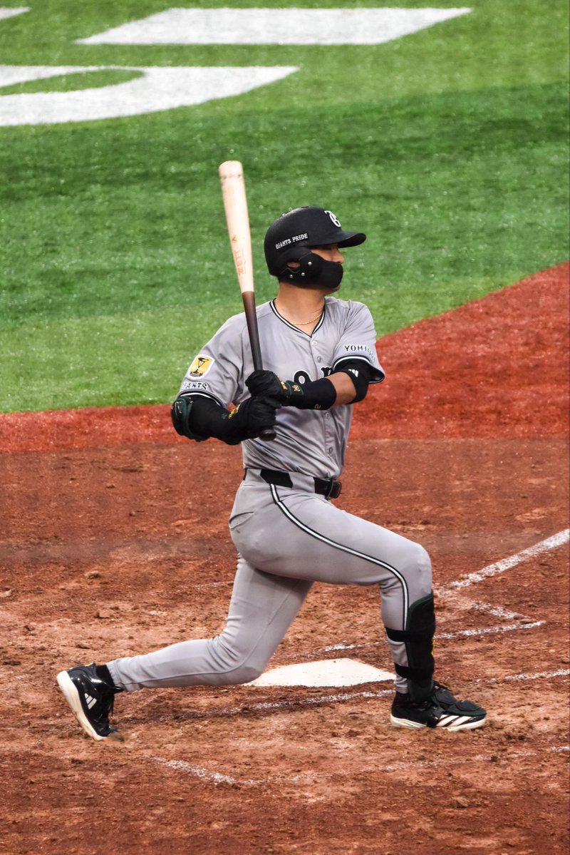 y_y_n1124's tweet image. 8番セカンド⚾️

20251011
#giants #吉川尚輝