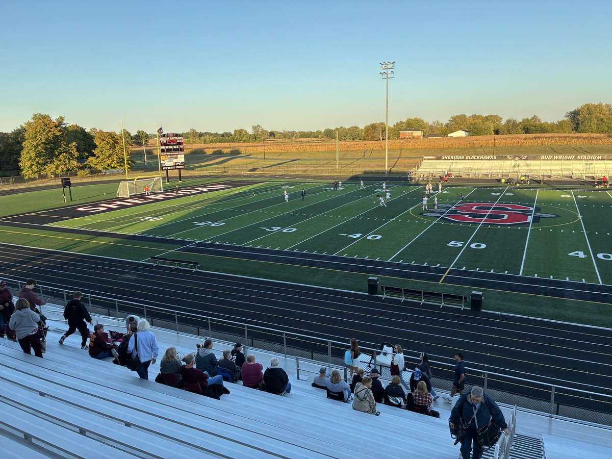FCSWomenSoccer's tweet image. Almost go time. 23 minutes away from kickoff for our 5th straight Sectional title.⚽️🏆⚽️