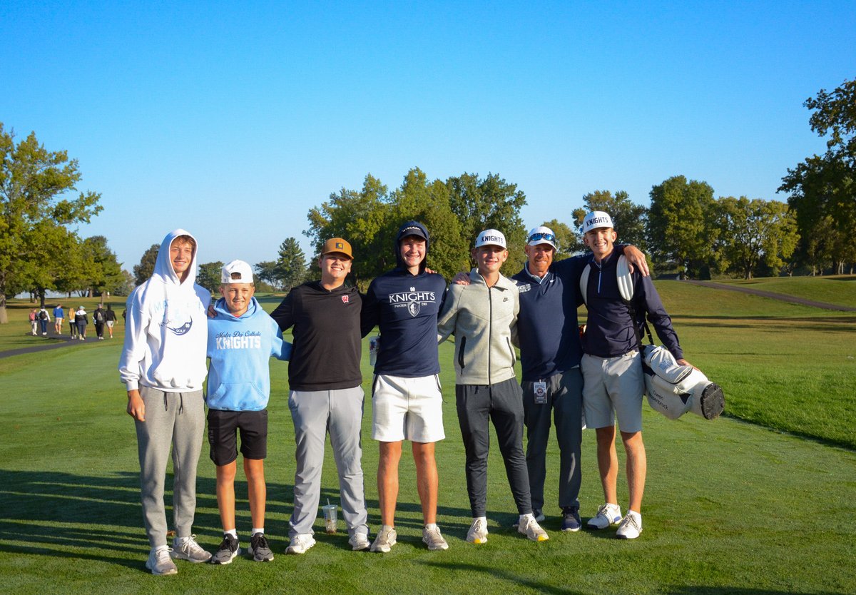Congratulations to Bryce Toennies and Owen Musenbrock for competing in the IHSA Class 2A State Final this weekend.  Bryce shot a 2 day total of 158 for a tie for 51st and Owen shot a 2 day total of 161 for a tie 65th.  The boys were supported by the best teammates one could have.