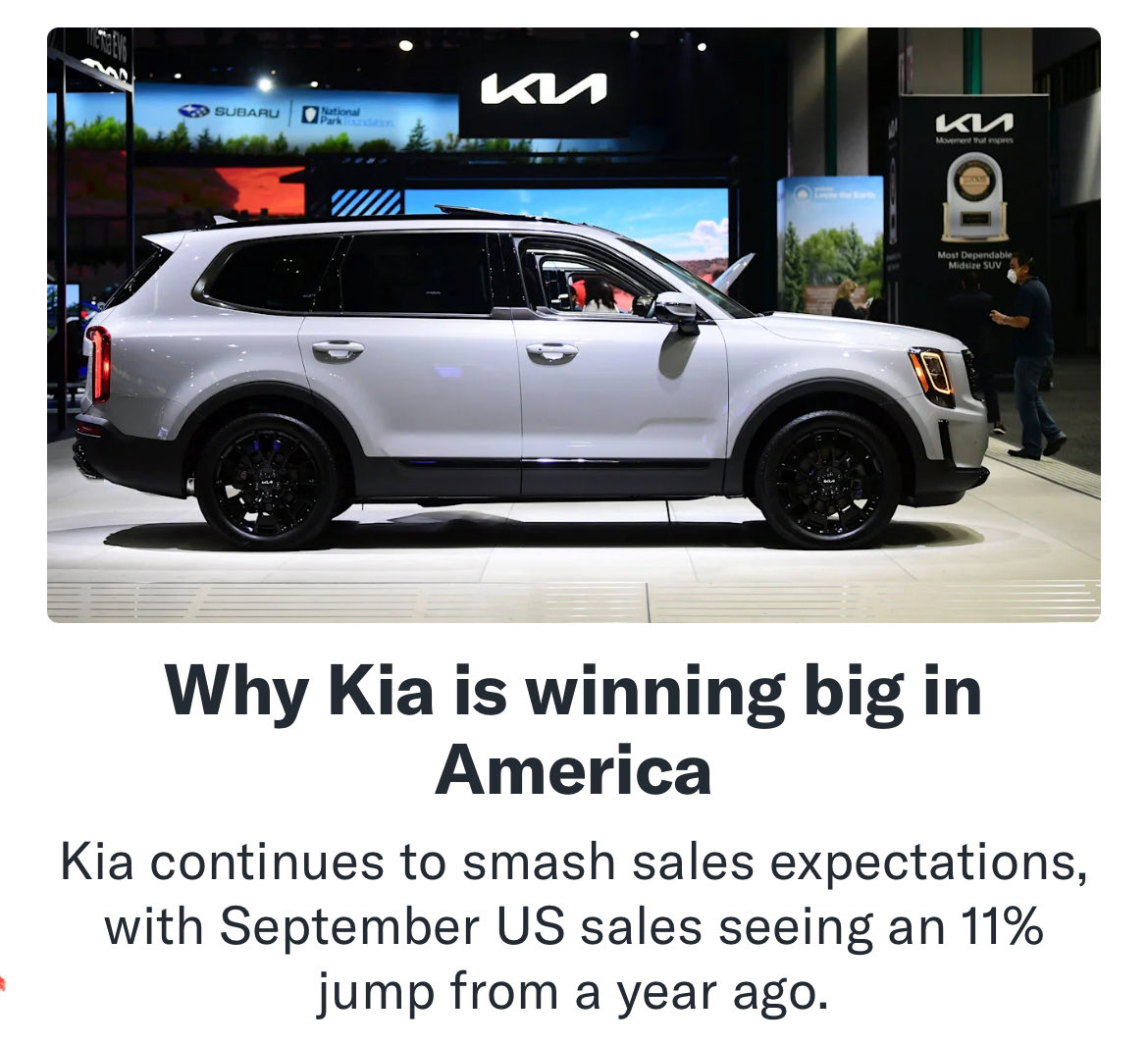 🚗 믿기 힘들겠지만… KIA, 지금 미국 씹어먹고 있다!

기아 미쳤다. 
텔루라이드, EV9, EV6 전부 터졌다. 9월 미국 판매 6만5천대, 전년 대비 11% 폭등. 진짜 RECORD.

“우린 매달 강해지고 있다” 
Kia America 부사장도 자랑. 
맞다. 그럴만하다.

90년대 싸구려 이미지? 끝났다. 
10년 보증 걸고