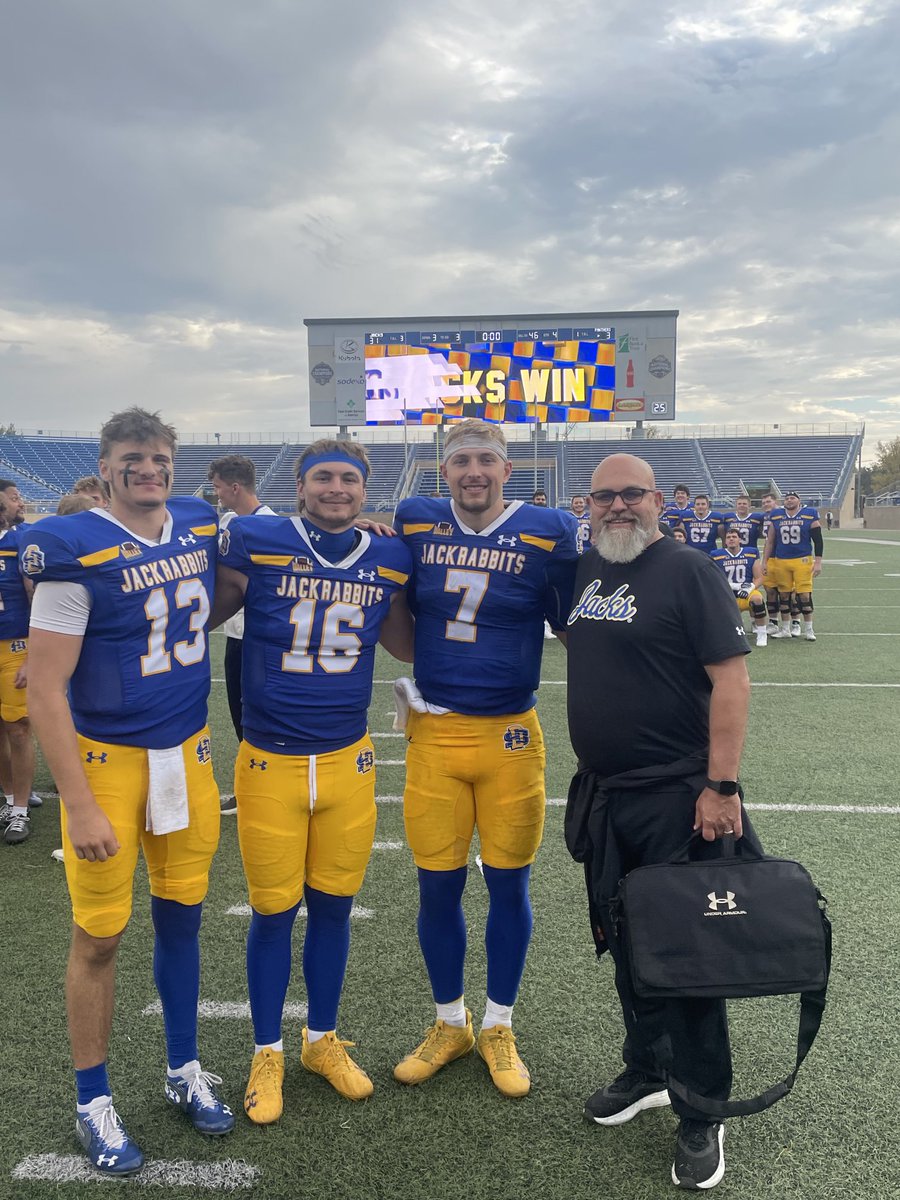 Eric Eidsness tweet media