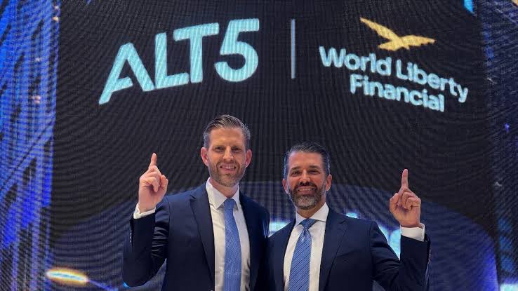 TheBearSoprano's tweet image. 1/

Here I leave you a thread about my complete and absolute thoughts, and the reason why I invested in $WLFI, as a top 200 holder.

🧵