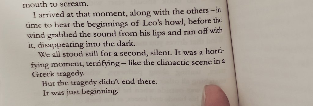 scalpeltalks's tweet image. I could literally picturise how the howl was carried away by the wind!
Simply beautiful...
I hope your third book is even better than your first, @AlexMichaelides
I bought 'The Fury' upon its release itself but couldn't lay my hands on it till now....