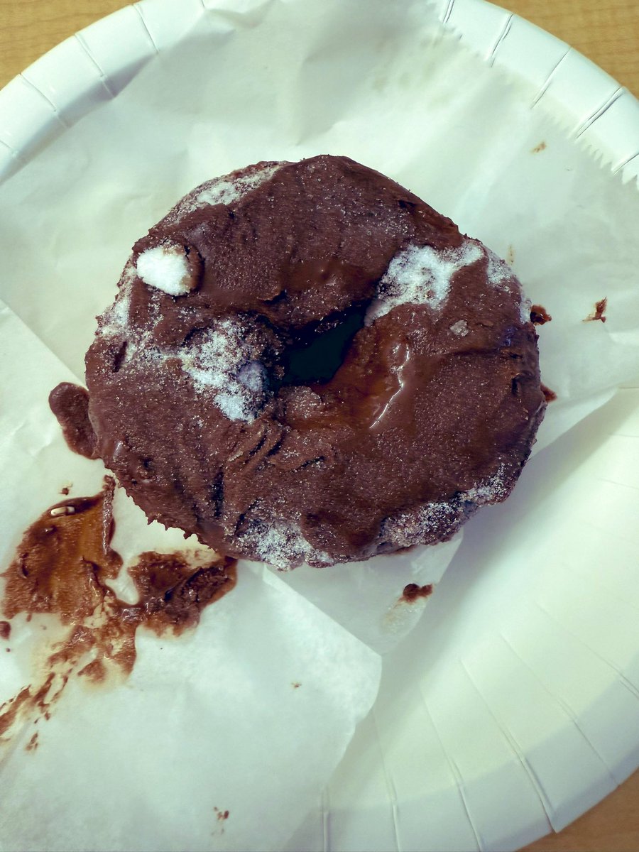 msv430's tweet image. Nutella sandwich 🍩 make everything better. 💕

#SaturdayVibes  #specialneeds #clearthelist 

Classroom: amazon.com/hz/wishlist/ls…