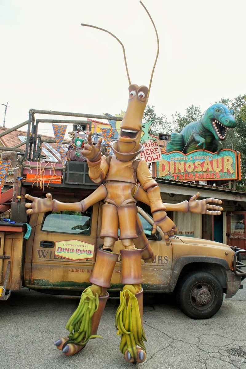 BeastCoasters's tweet image. Some more fun characters at DINOLAND USA including Brer Fox! (4)