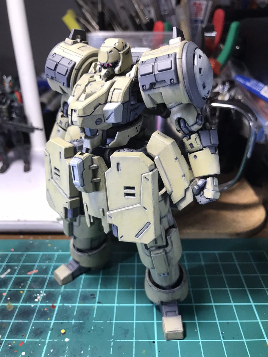 6f4z9ncrq4's tweet image. #プラモは塗っても楽しい
1/144 ZA-08 ザロヴ