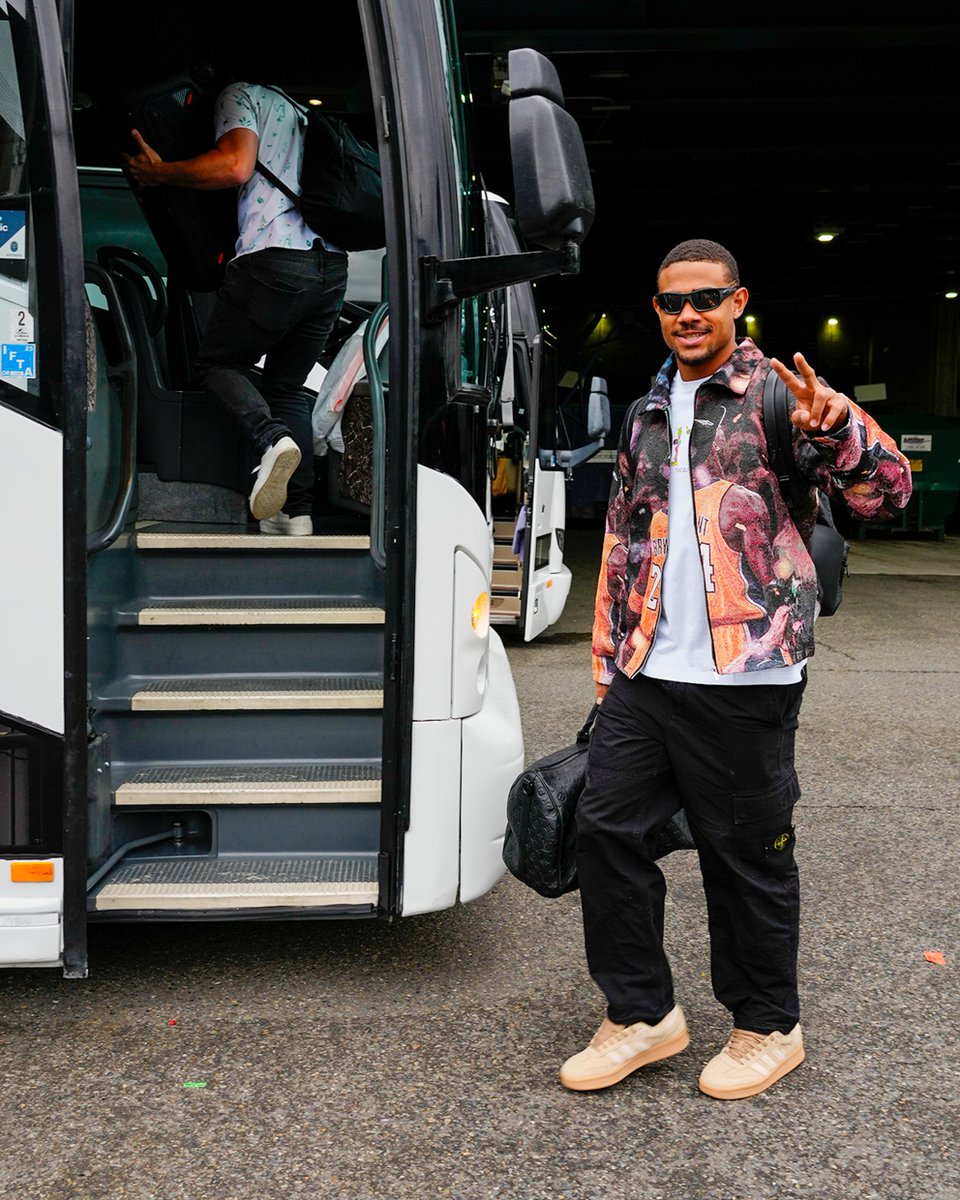 Mariners's tweet image. Nonstop to the Six. #SeizeTheMoment