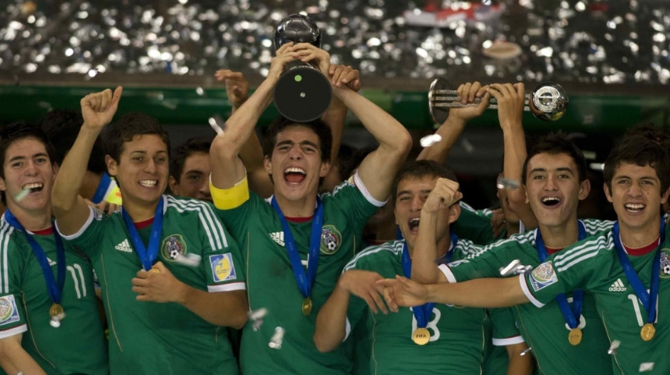 pincheJules's tweet photo. Con canteranos de mi Atlotas // Con canteranos del Zapopan FC… https://t.co/ylYDlrJY4y