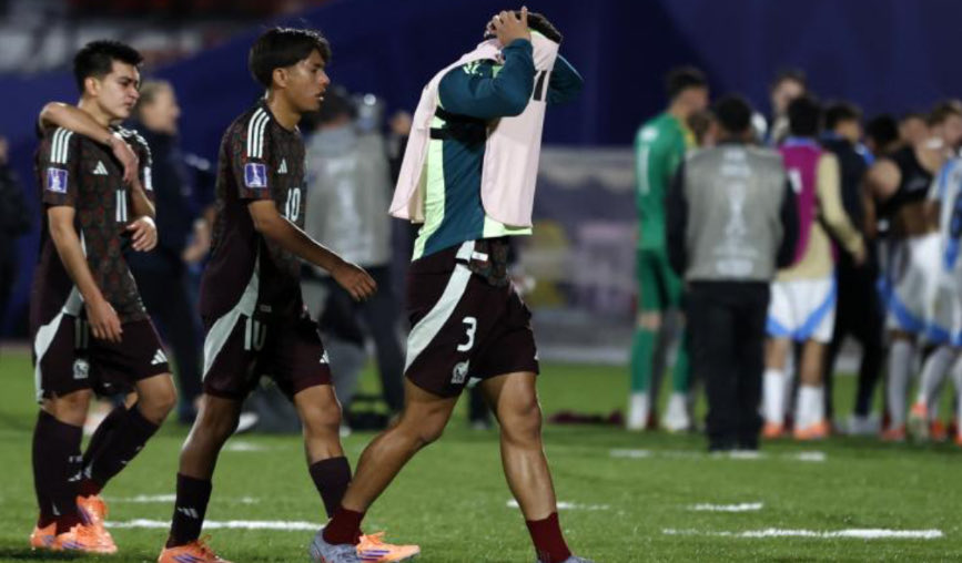 pincheJules's tweet photo. Con canteranos de mi Atlotas // Con canteranos del Zapopan FC… https://t.co/ylYDlrJY4y