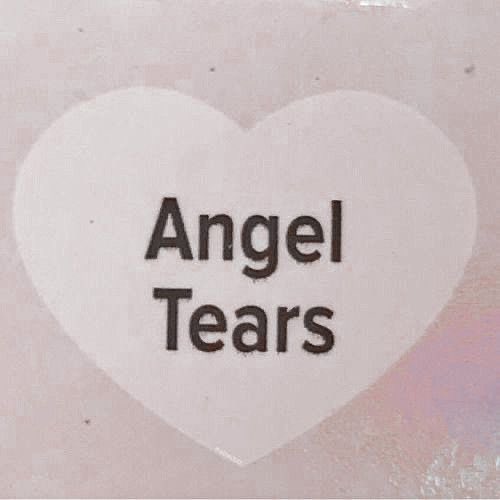 #팔로워한정
RT 추첨 한 분께 디올 온 스테이지 (신상) 185번 드려요 ♡

퓨어하고 사랑스러운 컬러라 톤 안 타고 어울릴 것 같지만 특히 여쿨 분들께 잘 어울릴 것 같은 컬러예요. 립스틱 형테이지만 글로시하게 마무리되고, 바르기도 편리한 물방울 st 쉐입이에요! 립 라이너로도 활용 가능!!