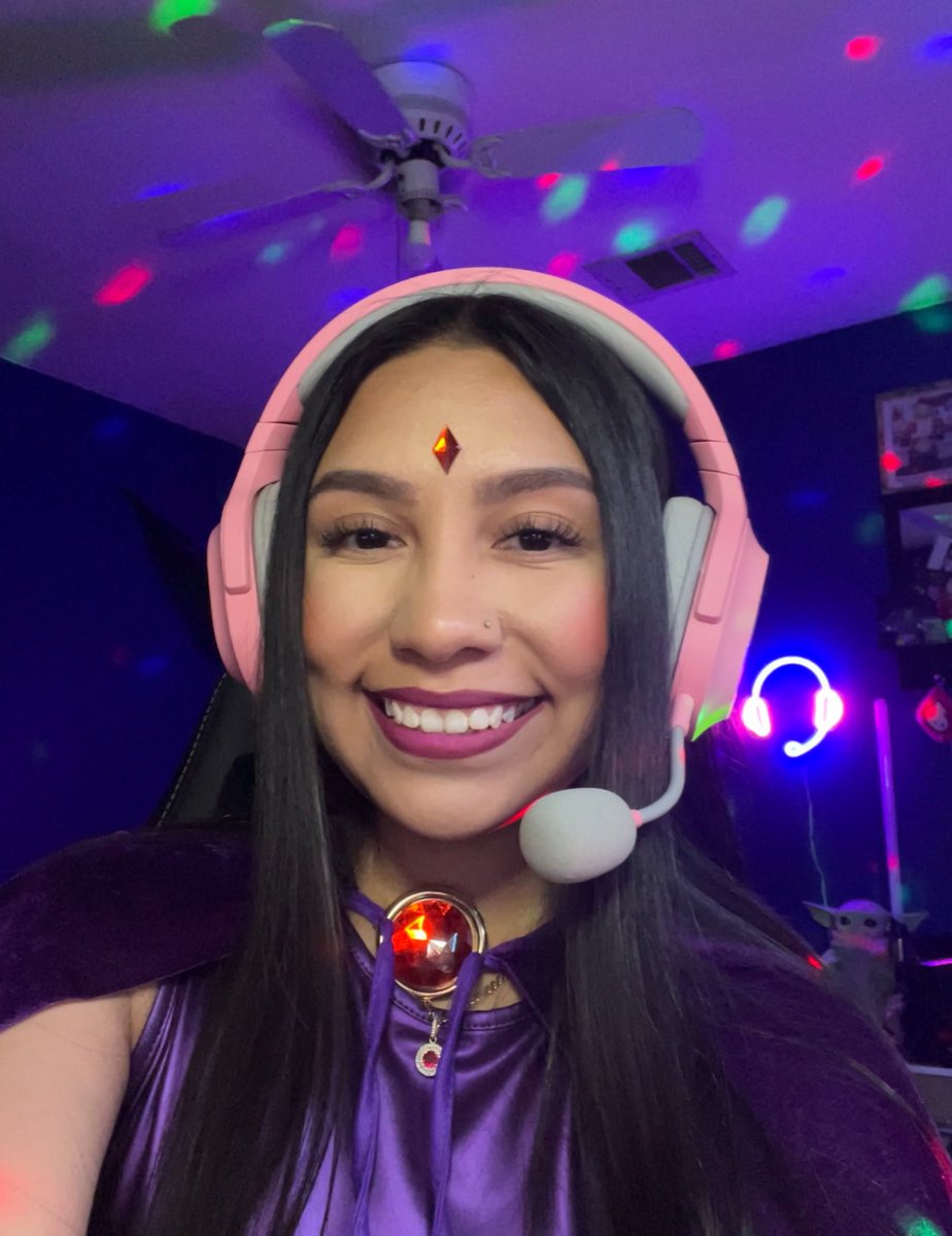 SPOOKY SATURDAY STREAM Twitch.tv/jediimack #Twitch #streaming #girlgamer #gamergirl #fortnite #haloinfinite #livestreaming #twitchaffiliate