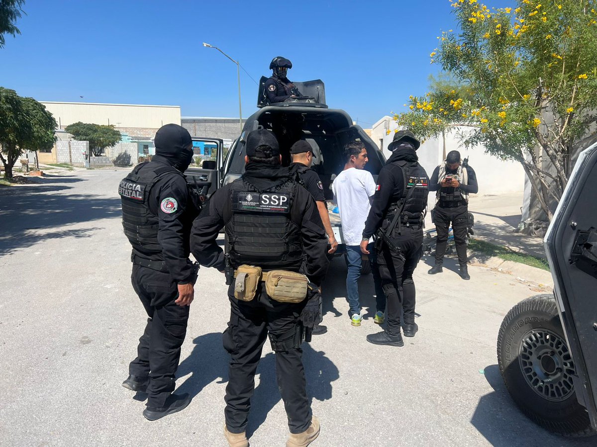 sspdgo's tweet image. #DurangoRenace Revisiones, recorridos y retiro de polarizados, son parte de las acciones como parte del fortalecimiento del #operativodragón de #SSPDgo a través de Policía Estatal en #gómezpalacio y #Lerdo para mantener segura la #ComarcaLagunera de #Durango.