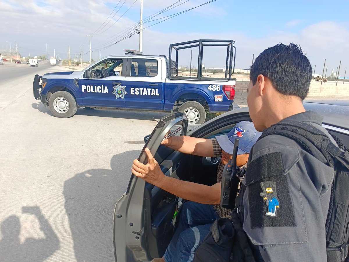 sspdgo's tweet image. #DurangoRenace Revisiones, recorridos y retiro de polarizados, son parte de las acciones como parte del fortalecimiento del #operativodragón de #SSPDgo a través de Policía Estatal en #gómezpalacio y #Lerdo para mantener segura la #ComarcaLagunera de #Durango.