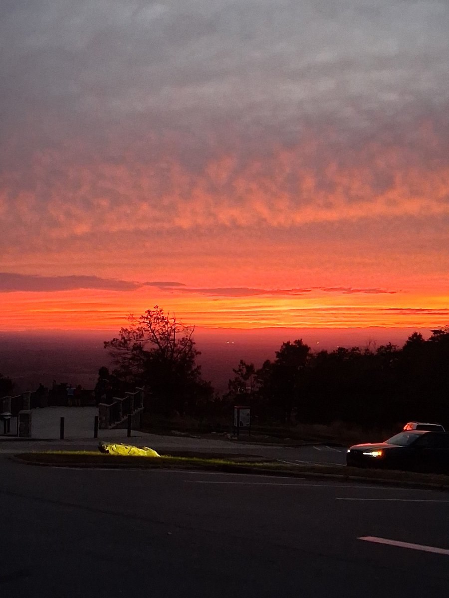 Only1CanSaveUs's tweet image. Spent the evening at the mountain peak, watching the sunset with the wife, our son, and his girlfriend. She wasn’t a fan of my selfies and said I have no clue how to take pictures, lol. 🤷‍♂️ Whatever, we still had an awesome time! I&apos;m just feeling it a bit more now that I am 33!