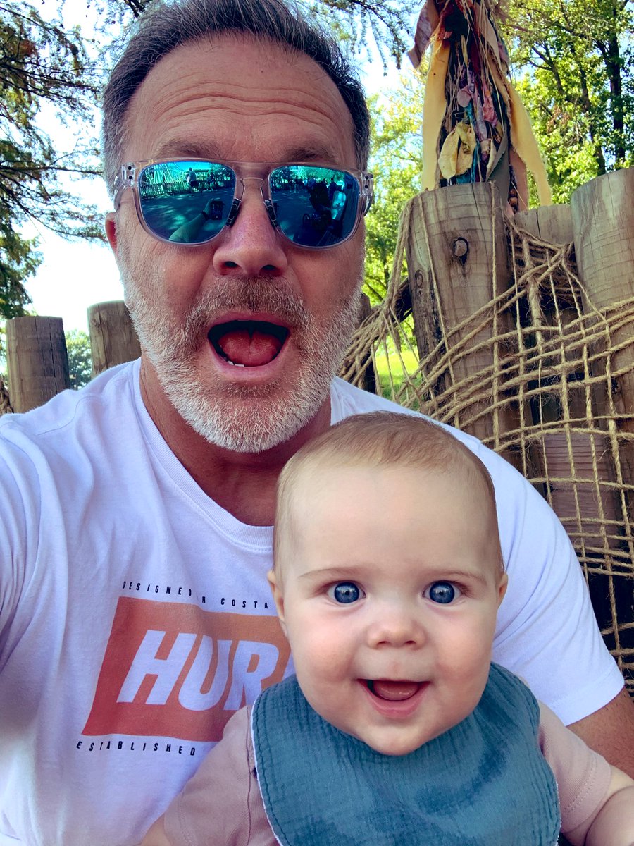 mountainboy051's tweet image. Enjoying the last feelings of summer riding rollercoasters and soaking up the sun @M3ganEliza 

#worldsoffun 
#timetogethermeanseveryrhing