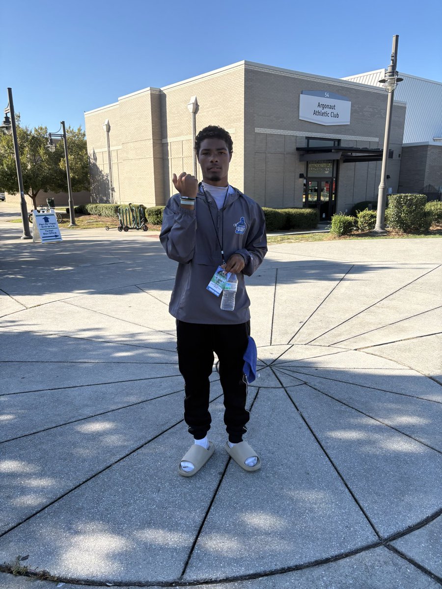 Jonathan ₄ Sutton ‘26 tweet media