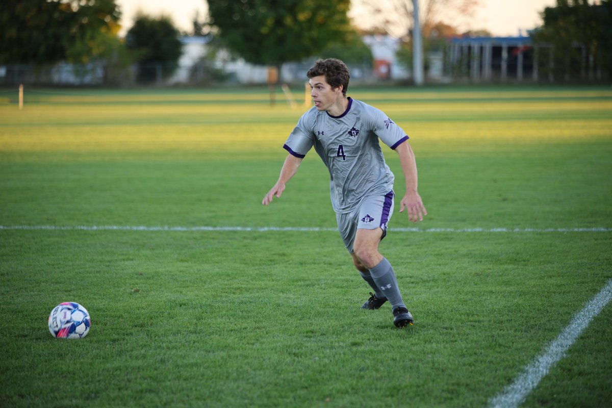 GC_MapleLeafs's tweet image. Tonight we recognized our 12 men&apos;s soccer seniors! Thank you, Junto, Thiago, Guilherme, Nate, Eli, Adrian, Alejandro, Arturo, Iker, William, Bandi, and Tim! #liveFULL #TheRightWayToPlay