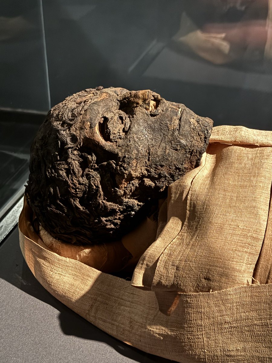 How it feels waiting for her to text back 😭