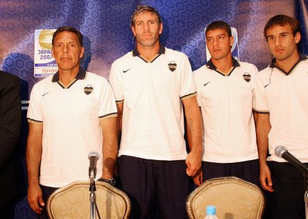 🌟AURA. 💙💛💙