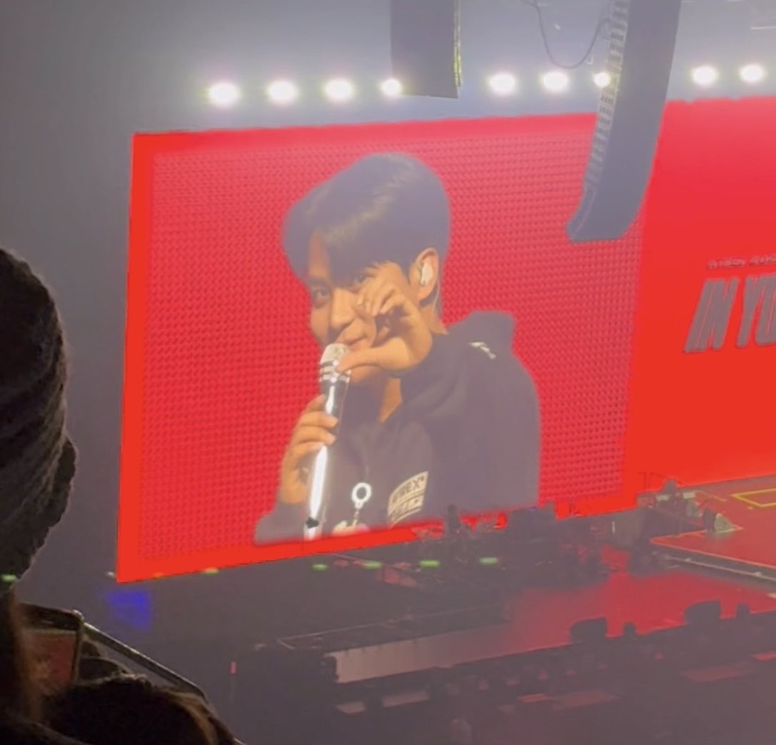 ジョンホセンイルチュカへ🐻🍎
ずっとずっと推し続けるよー！！♡
リリイベで直接お祝いしたかっだけどおとなしく家からお祝い！🥹