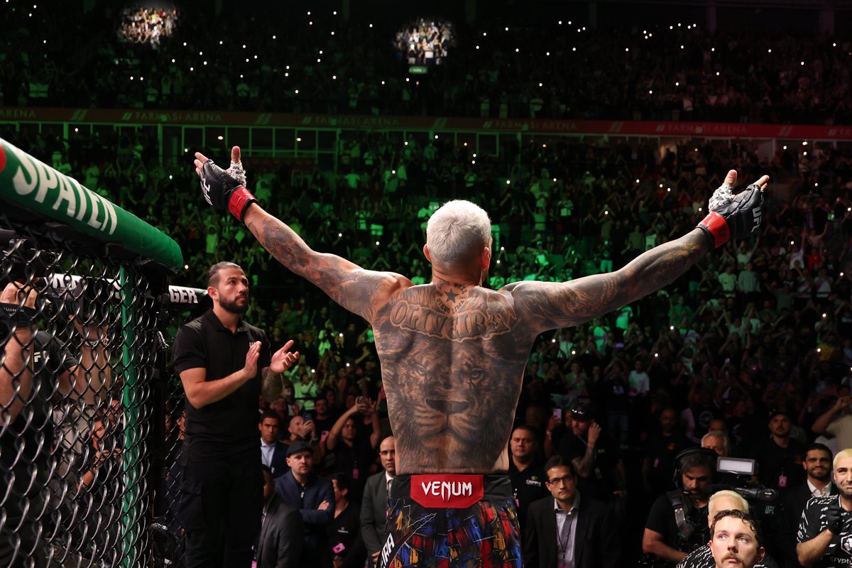 ufc_jp's tweet image. 📸チャールズ・オリベイラ

#UFCRio