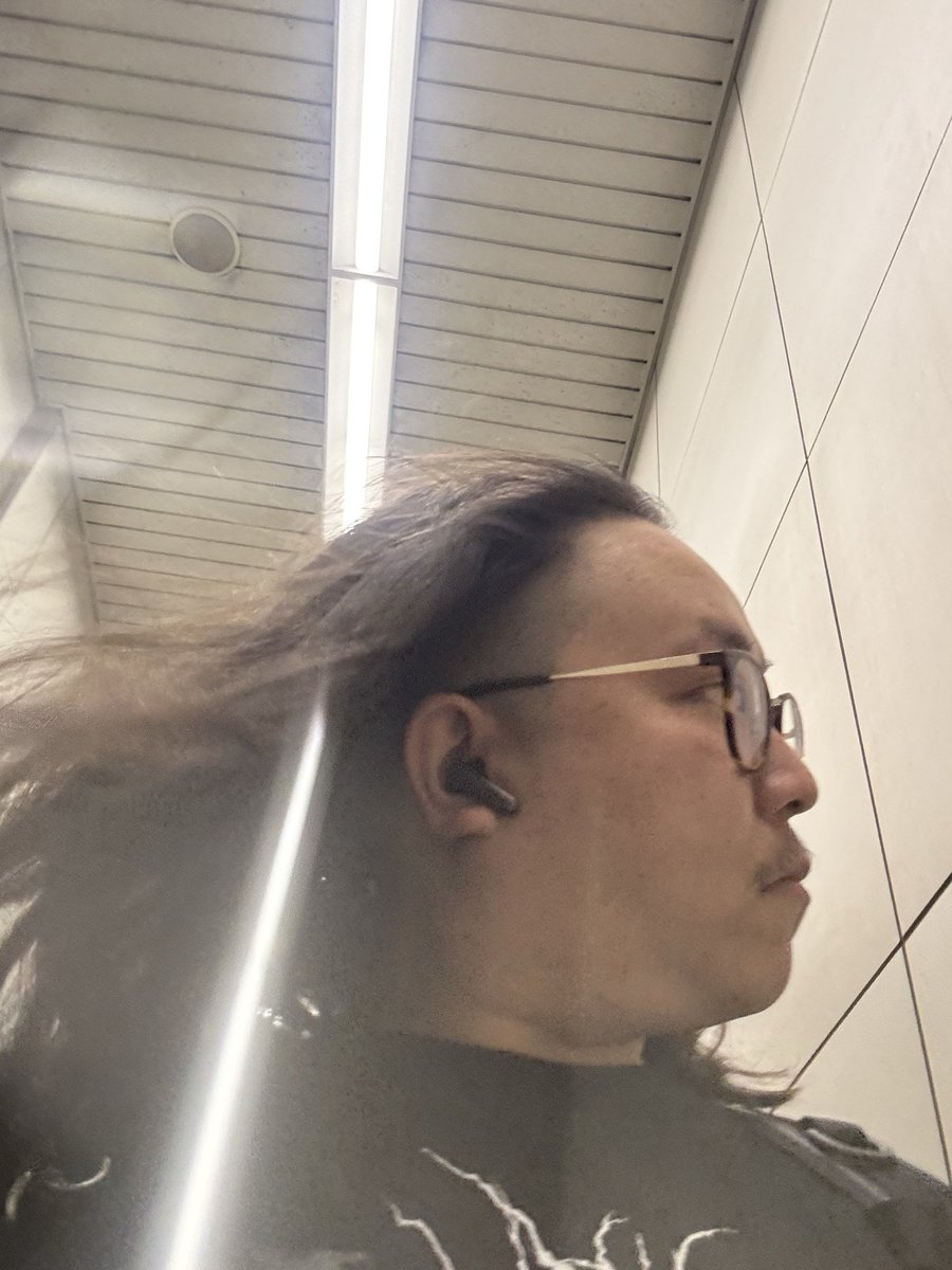 hosshi_d's tweet image. こっちです🫡