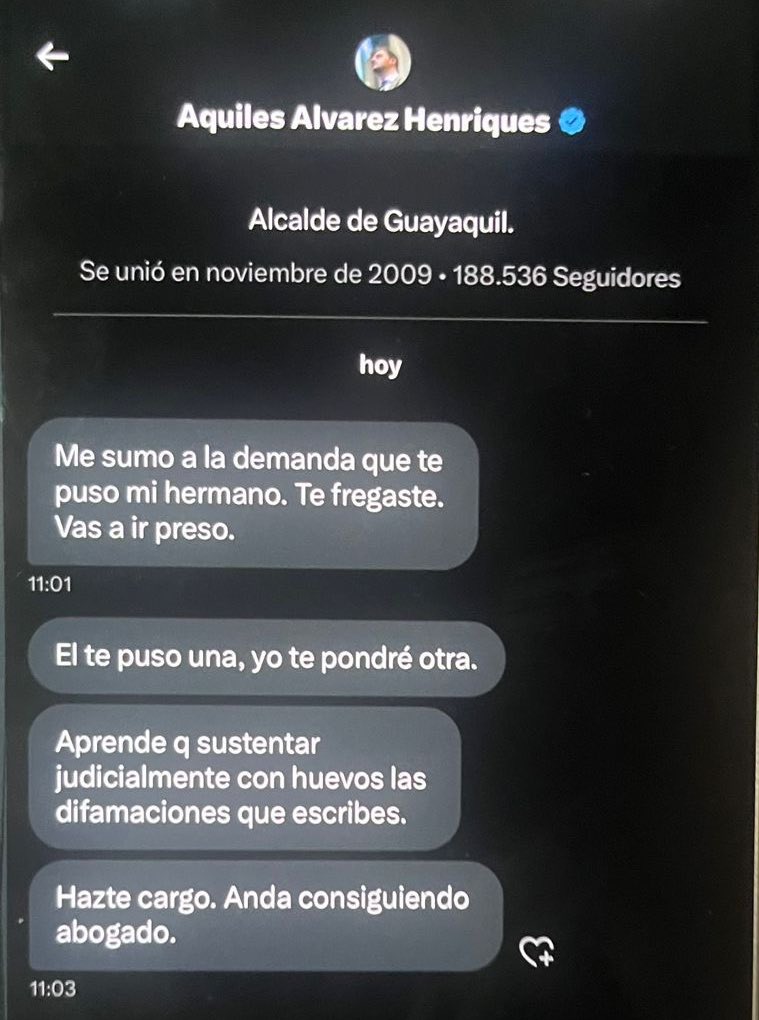 El propio alcalde chimichurri amenazando al socio de BSC Edson Lozada, solo por decirle sin miedo que su hermano Antonio Álvarez tiene chanchullos con José Chamorro. Una vergüenza!!