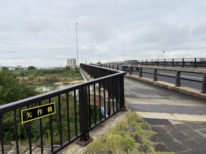 矢作橋の近くの八丁味噌屋さん、思ったよりも大きい所だった。これは普通に岡崎の名所だと思う #らりルゥれろ 
