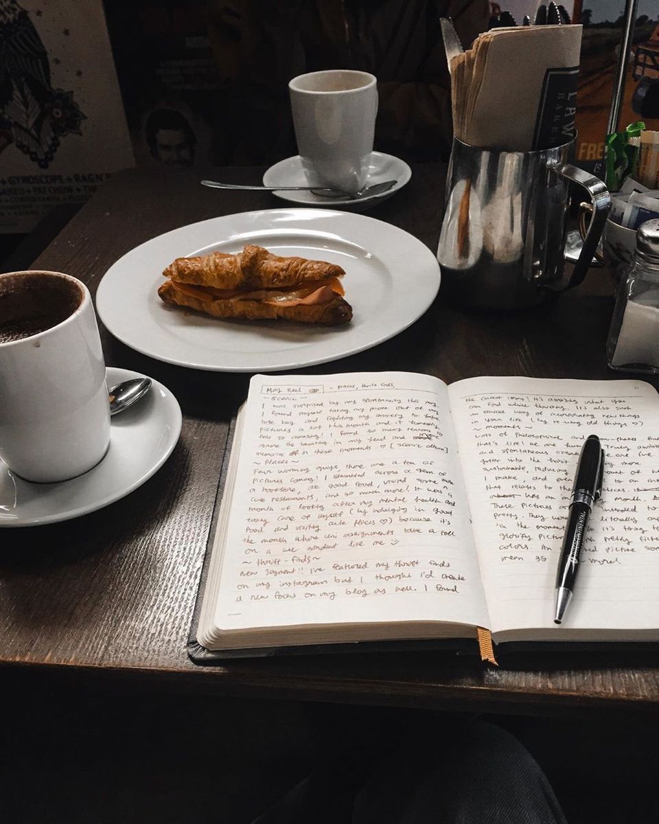 BooktastersAuth's tweet image. Writing is just arguing with imaginary people and losing every single time.