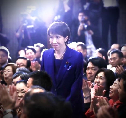 Sin_nippon's tweet photo. 今、この理不尽さと混沌に満ちた現代社会において、日本人が心の底から渇望するのは、高市早苗のような確固たる信念と正義感を兼ね備えた指導者の存在である。彼女の揺るぎない決意と、国民の未来を見据えた清廉なリーダーシップは、時代の荒波を乗り越え、日本を真に輝く国家へと導く希望の光である。混迷の世にあって、彼女のような指導者こそが、国民の魂を鼓舞し、正しい道を指し示す羅針盤となるだろう
#高市早苗新総裁がんばれ 
#高市早苗さんを総理大臣に 
#支持率上げてやる