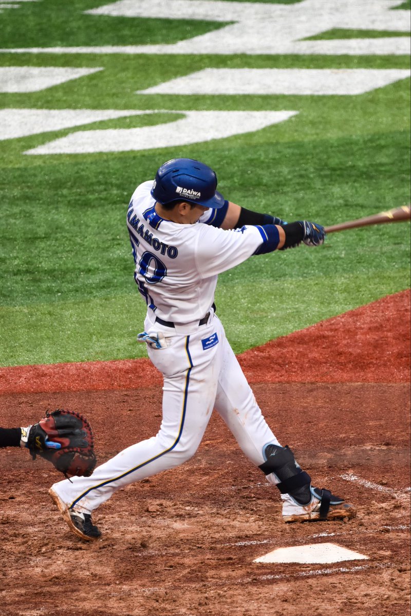 y_y_n1124's tweet image. 6番キャッチャー⚾️

20251011
#baystars️ #山本祐大