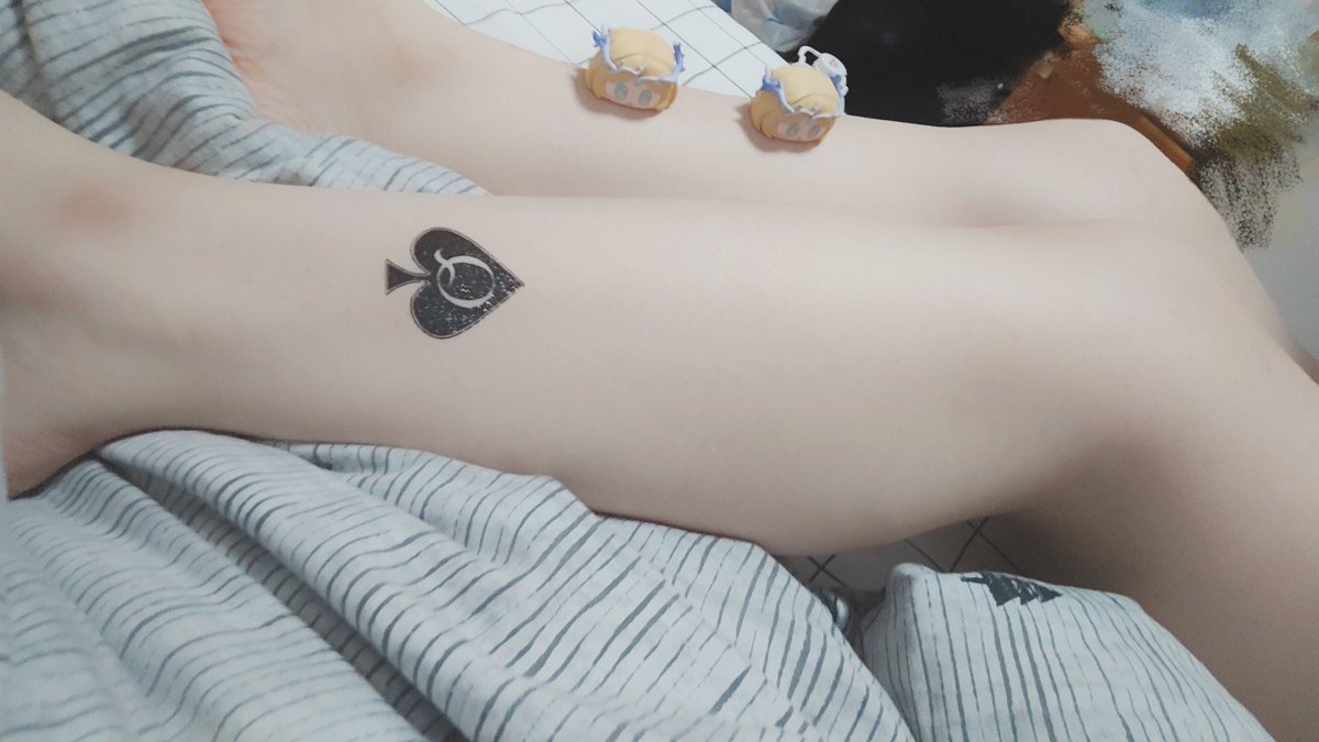 xhktxy's tweet photo. 你怎么知道我五个团子盲盒开出两只卡提团子的
#男娘 #媚黑 #qos https://t.co/gME3O1ScXt