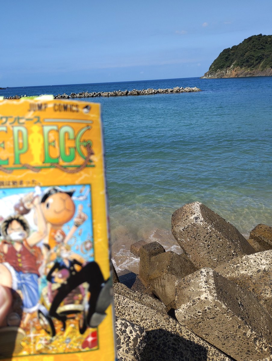 海デートでもワンピと共に