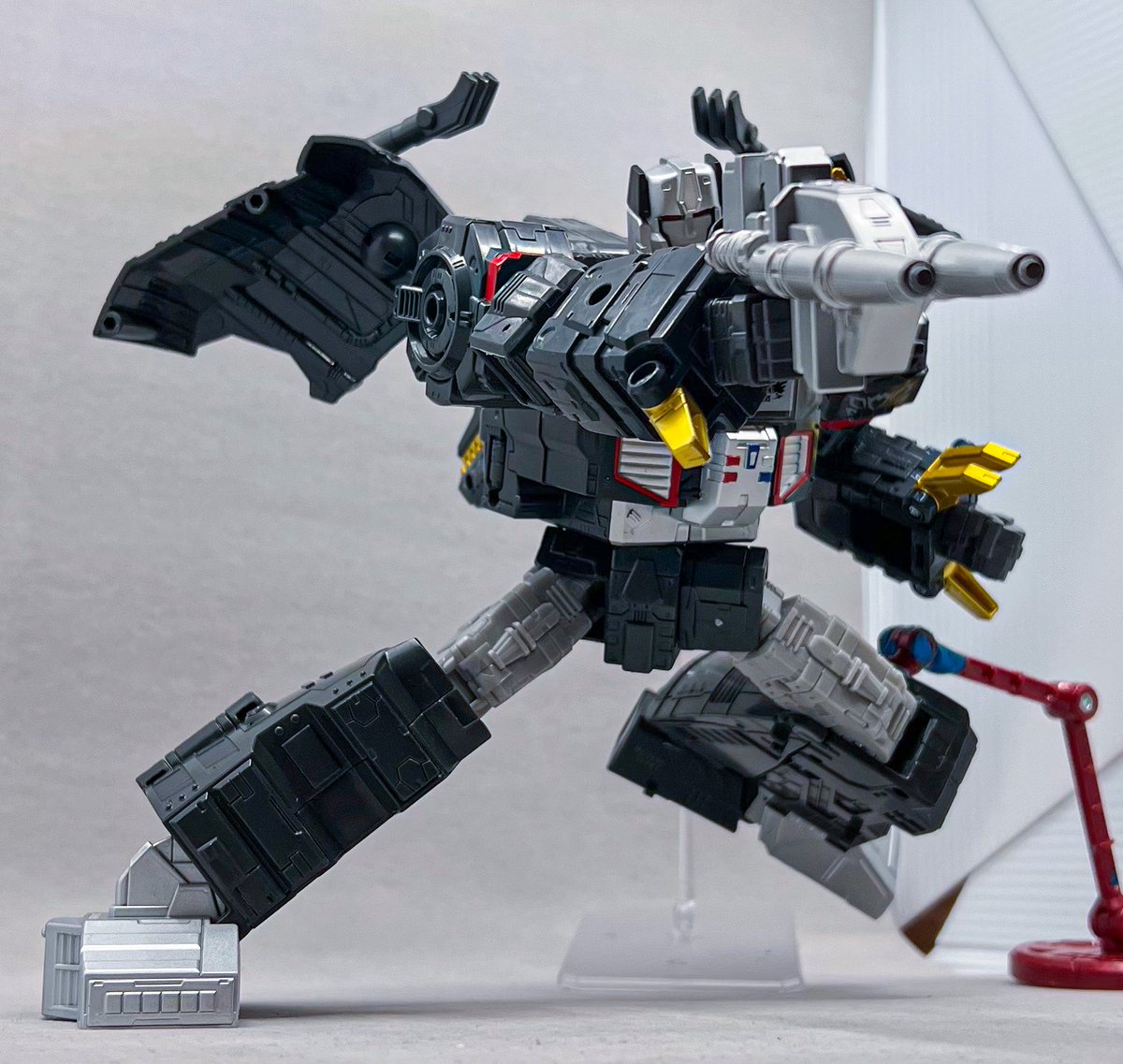 Been a busy week. But found a little time for some toy photography