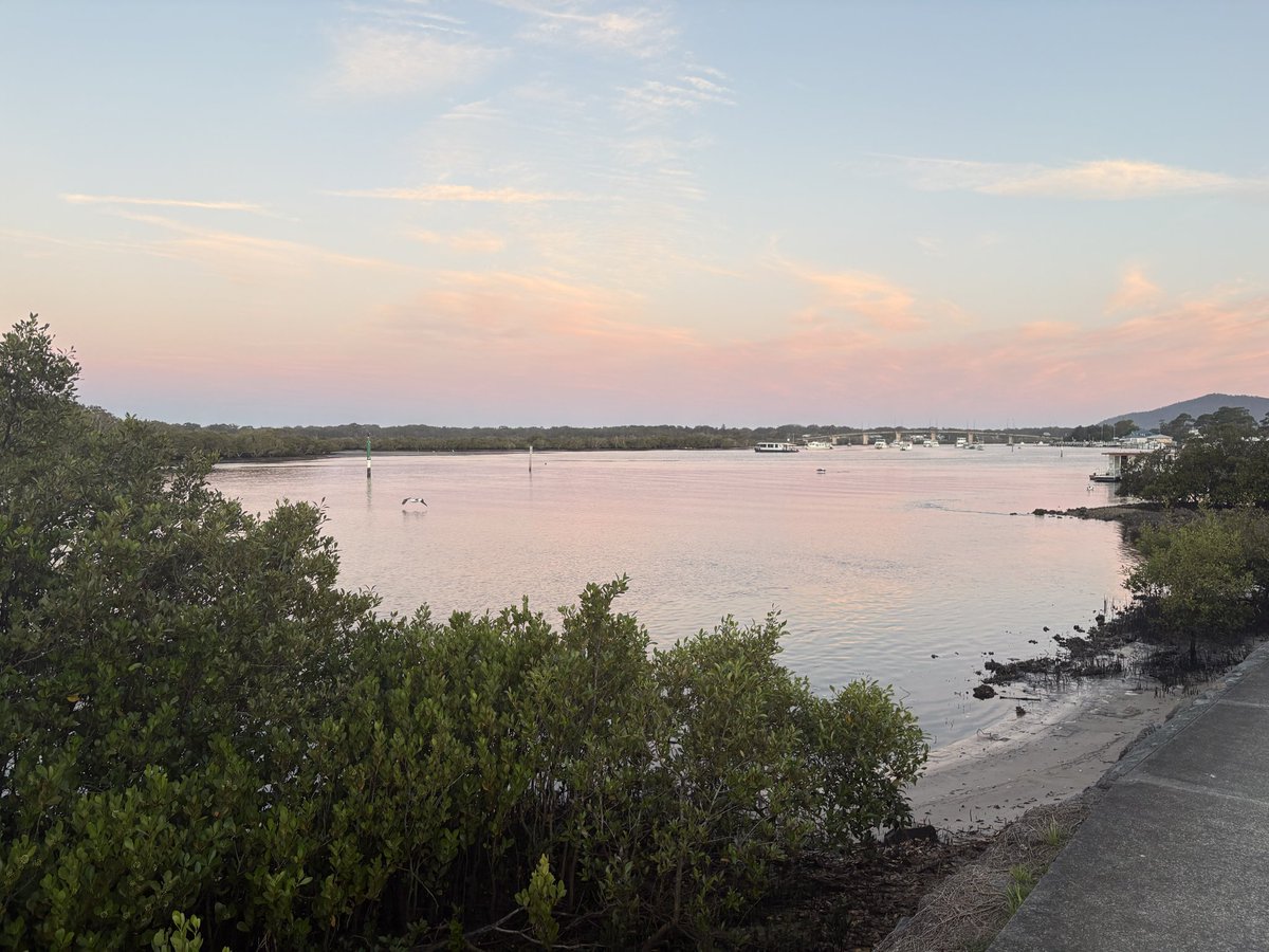 Ruthiebaker19's tweet image. God is an artist 🥰