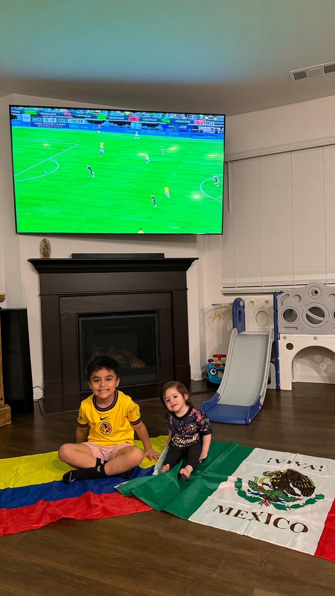 AtlRooss's tweet image. #CompaVsParce disfrutando del partido