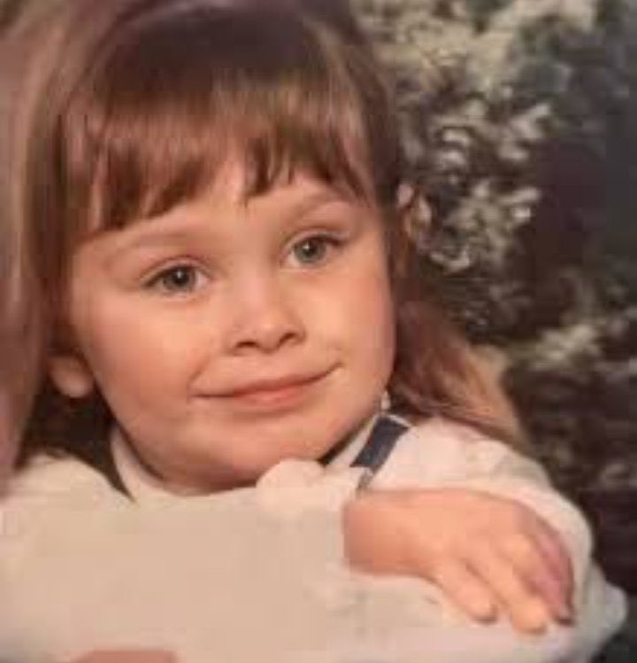 mauricio_paul's tweet image. Pierde los de 20 años y pierde la @miseleccionmx mayor #CompaVsParce ya saquen a javier Aguirre es malísimo y no se pongan colores del #NarcoPartidodeMorena