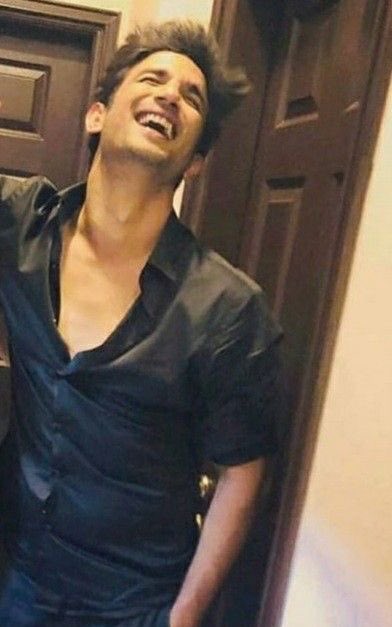 Day 1946

Remembering Sushant Singh Rajput, a brilliant mind, a beautiful soul. Your light lives on in the fight for truth. #JusticeForSushantSinghRajput 🕯️✨