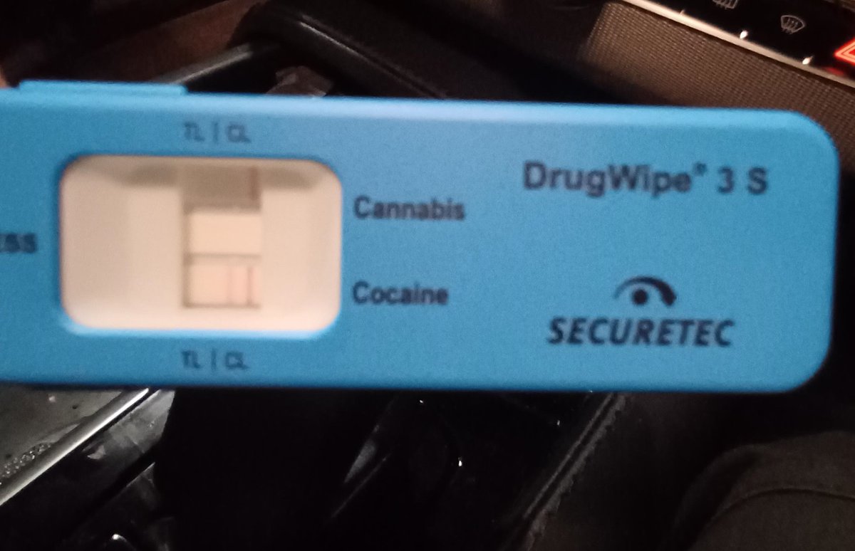 Our patrol sighted this vehicle which had an expired MOT since March 2025. Vehicle stopped and the driver provides a positive test for cocaine at the roadside. #arrested
