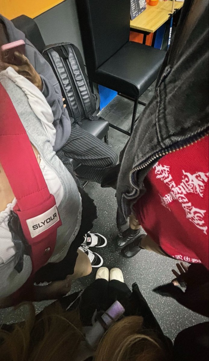 Ba con quỷ dăm 😈 ba cái bình chứa tôn