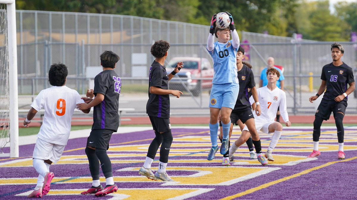 Big WIN for the <a href="/Go_WHS_BSOC/">Coach Miller</a> boys today against Crystal Lake Central. 1-0 CONGRATULATIONS 
<a href="/GoWHSAthletics/">WHS Athletics</a> <a href="/GOWHS_StudSec/">🐾 PURPLE CRUSH 🐾</a> #godogs
photos.app.goo.gl/JGjpzxTYUfp3CL…