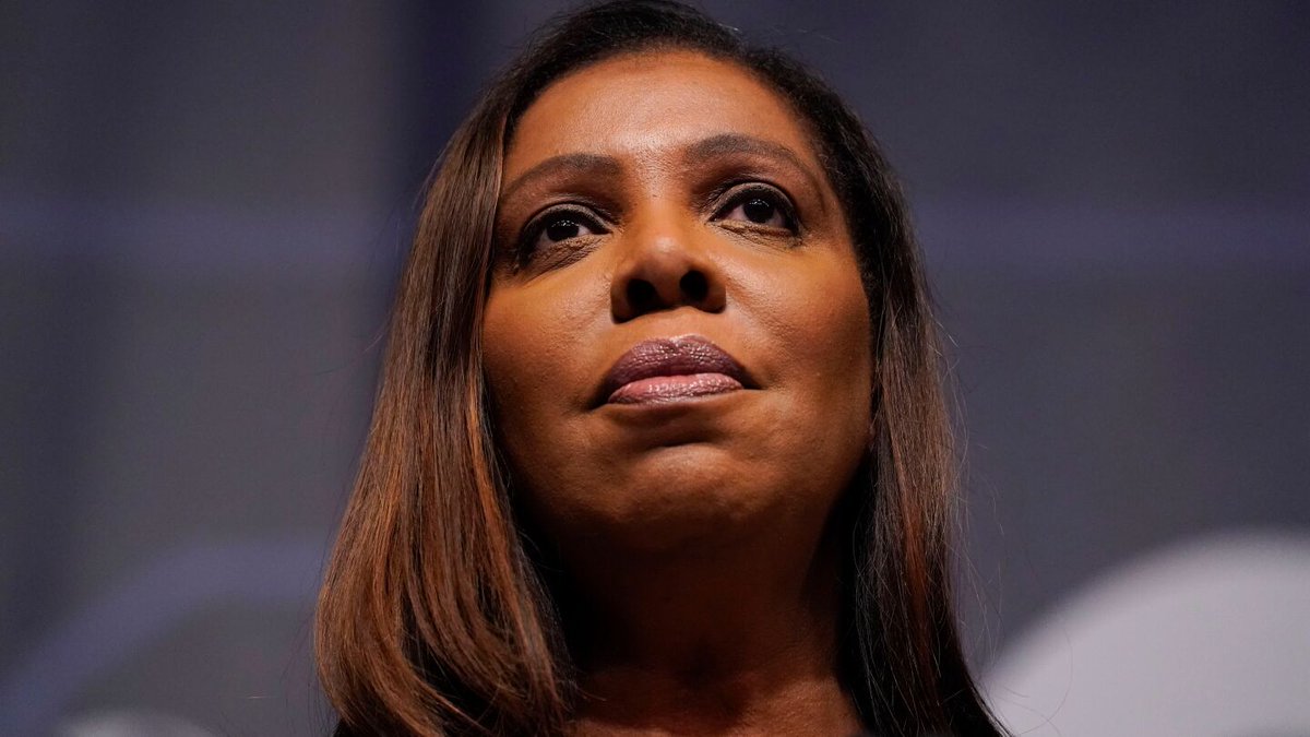 Ancher_News's tweet image. From Big Tech to opioid manufacturers to the NRA, NY Attorney General Letitia James has repeatedly taken them on — a public accountability force. ⚖️ from Ancher.ai

#LetitiaJames  #NYAG  #BigTech  #OpioidCrisis