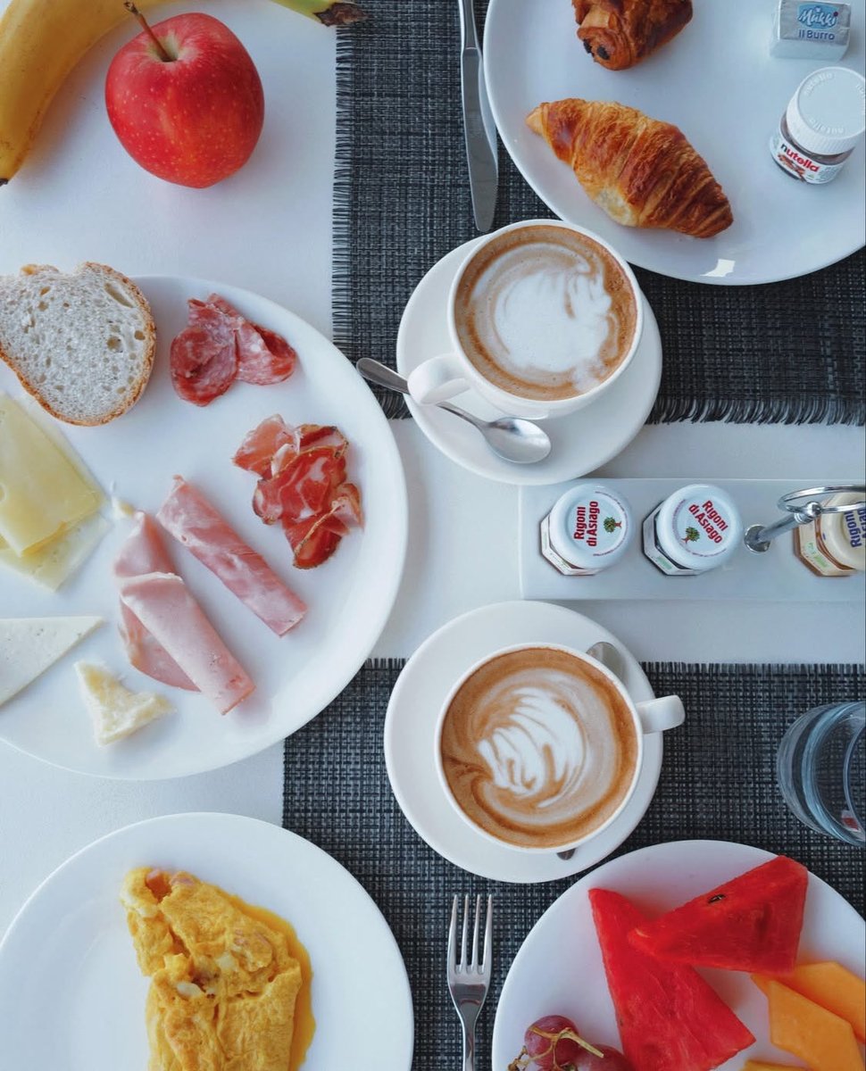 Stefaniaeffe's tweet image. Breakfast for two! #Sunday #Golf